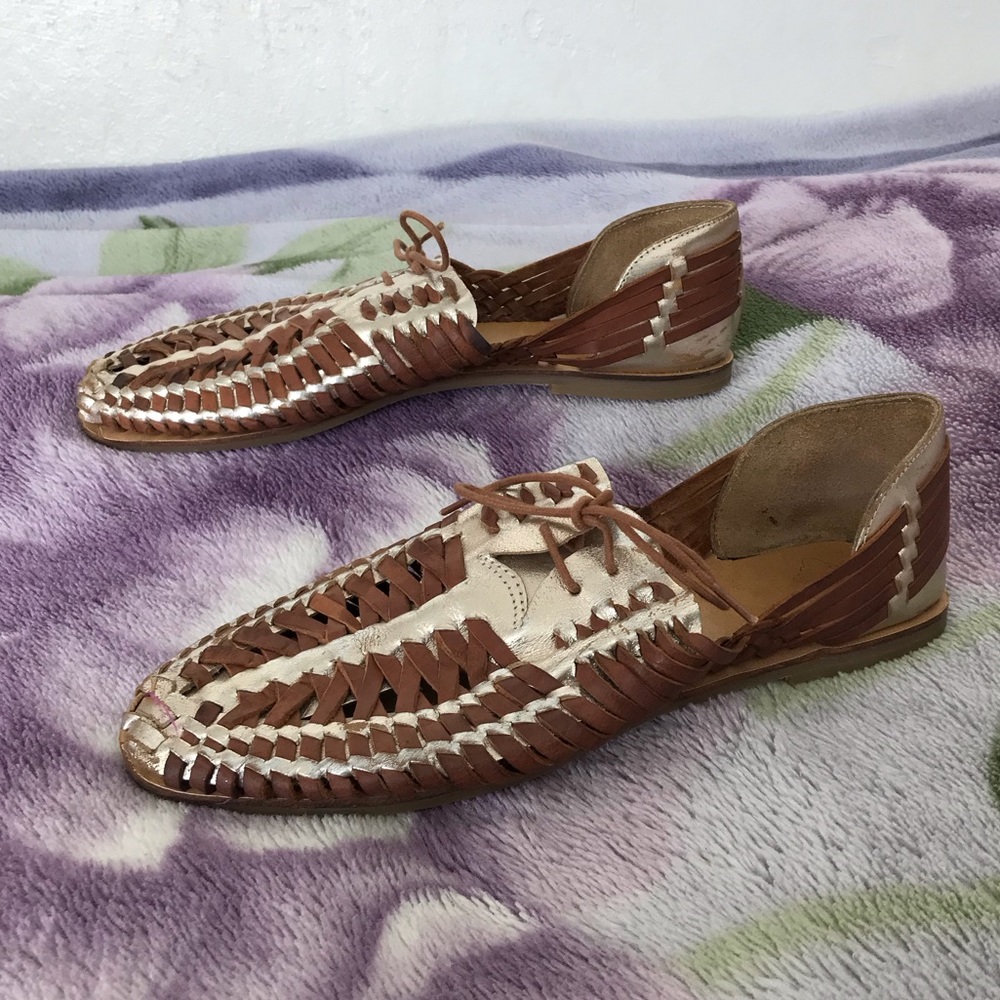 Ecote Women’s Sandals - Picture 3 of 8